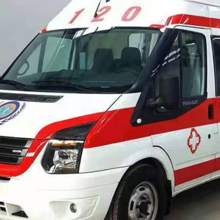 琼结非急救护送病人转院租赁救护车的优缺点对比